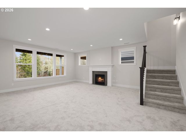 17789 Nw Layla Dr, Portland, OR 97229