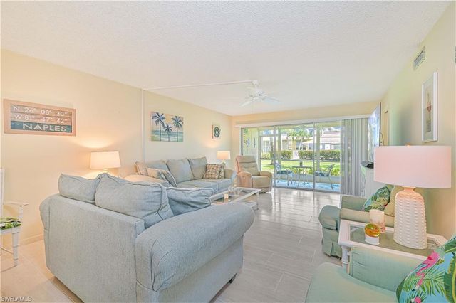 351 Charlemagne BLVD 105A, Naples, FL 34112