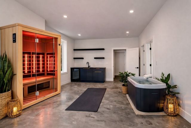 1905 Sevier St, Nashville, TN 37206