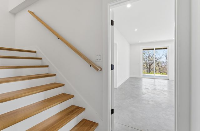1905 Sevier St, Nashville, TN 37206