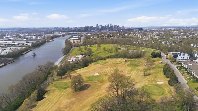 1905 Sevier St, Nashville, TN 37206