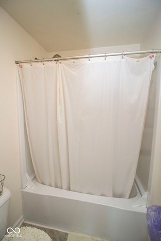 8838 N Fawn Meadow Drive, Mccordsville, IN 46055