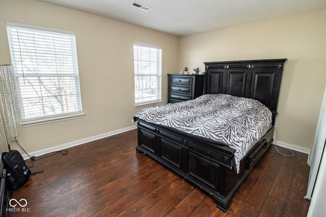 8838 N Fawn Meadow Drive, Mccordsville, IN 46055