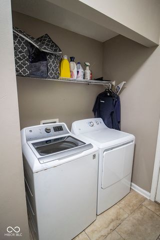 8838 N Fawn Meadow Drive, Mccordsville, IN 46055