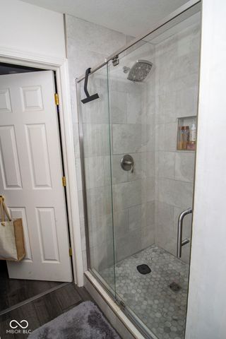 8838 N Fawn Meadow Drive, Mccordsville, IN 46055