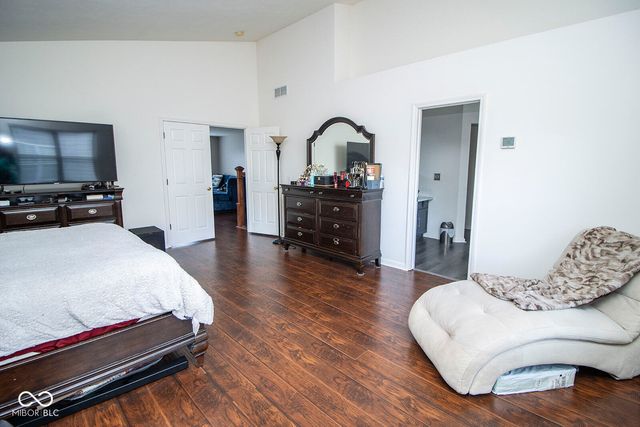 8838 N Fawn Meadow Drive, Mccordsville, IN 46055