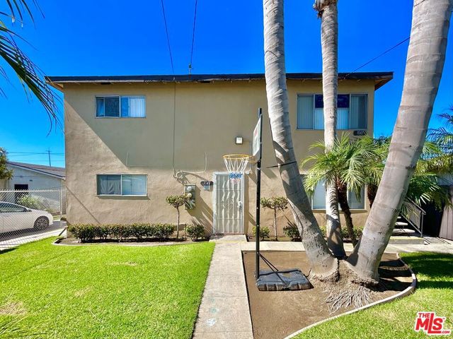 1041 Gulf Avenue, Wilmington, CA 90744