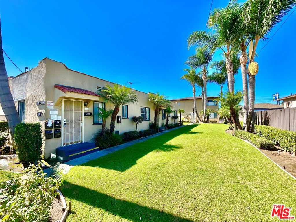 1041 Gulf Avenue, Wilmington, CA 90744