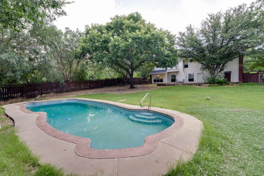 3937 Valley View Lane, Flower Mound, TX 75022