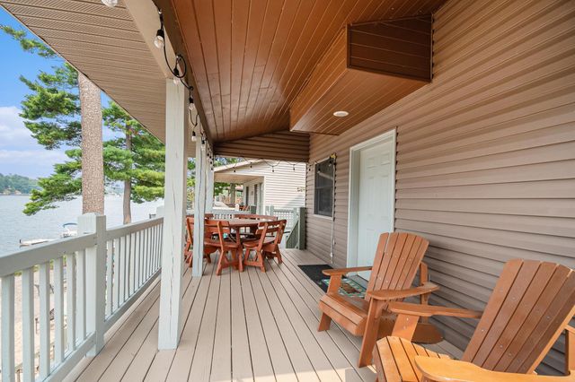 1418 Hillcrest Avenue, Harrison, MI 48625