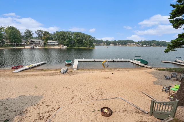 1418 Hillcrest Avenue, Harrison, MI 48625