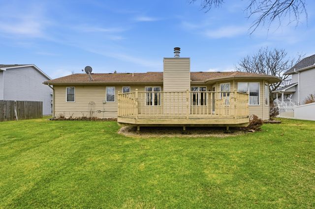 740 Meadow Lane, Crown Point, IN 46307