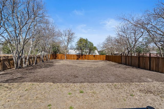 703 E 15th ST, Georgetown, TX 78626