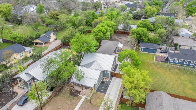 703 E 15th ST, Georgetown, TX 78626