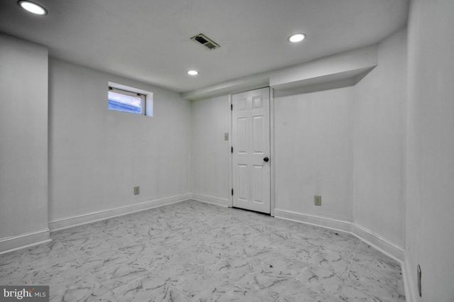 701 PLATINUM AVE, Essex, MD 21221