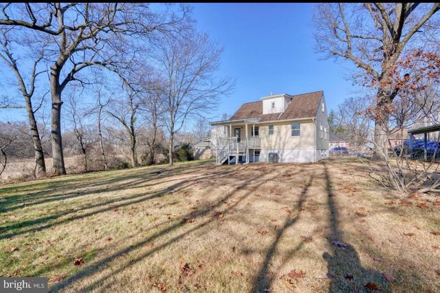 701 PLATINUM AVE, Essex, MD 21221