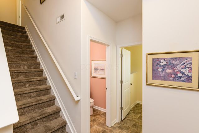 4208 White Spruce Lane, Grove City, OH 43123