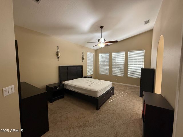 3803 E GRANDVIEW Road, Phoenix, AZ 85032