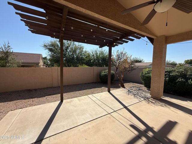 3803 E GRANDVIEW Road, Phoenix, AZ 85032