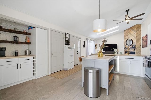 9574 W Elmhurst Place, Littleton, CO 80128