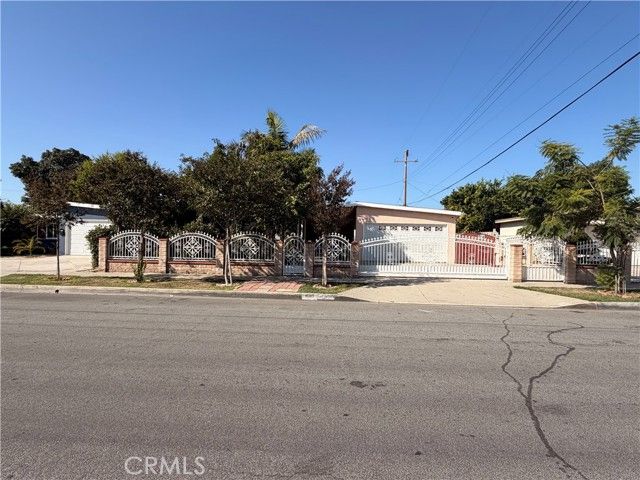433 Sunkist, La Puente, CA 91746