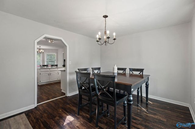 6609 Amberlee Lane NW, Huntsville, AL 35810
