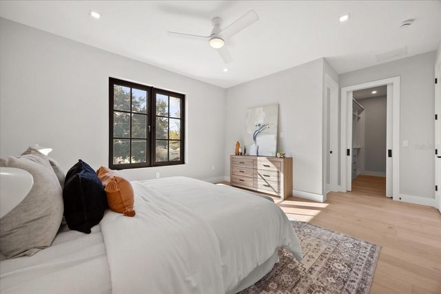 803 YATES STREET, Orlando, FL 32804