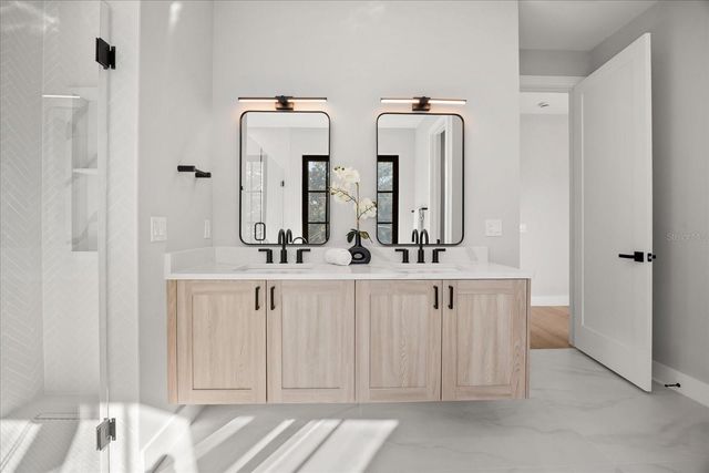 803 YATES STREET, Orlando, FL 32804