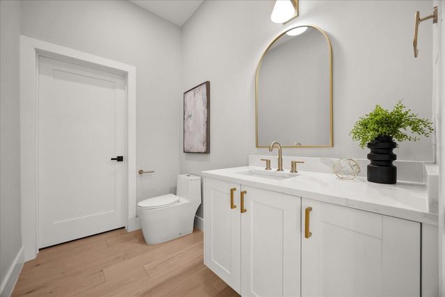 803 YATES STREET, Orlando, FL 32804