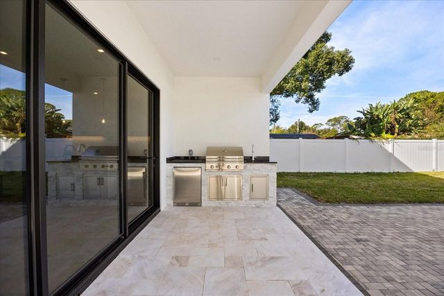 803 YATES STREET, Orlando, FL 32804