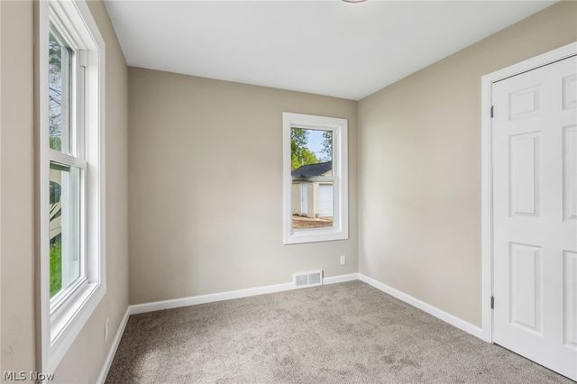 1130 Riverview Street NW, Warren, OH 44485