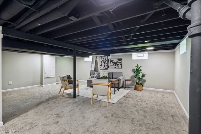 1130 Riverview Street NW, Warren, OH 44485