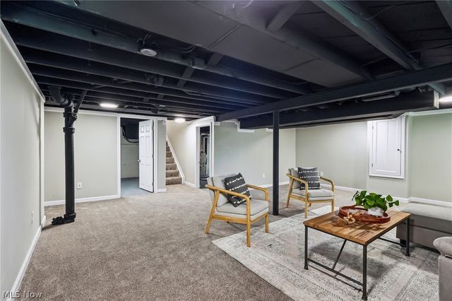1130 Riverview Street NW, Warren, OH 44485