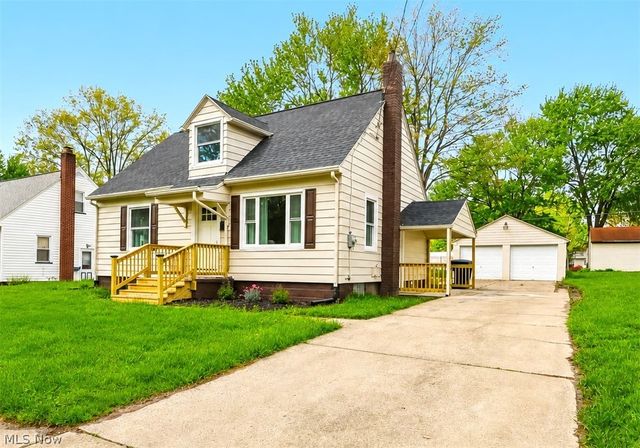 1130 Riverview Street NW, Warren, OH 44485