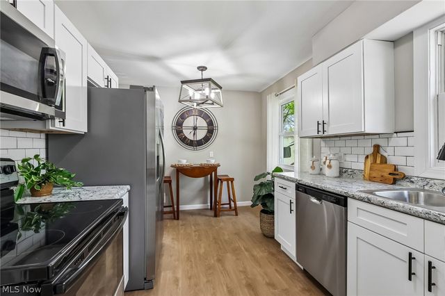 1130 Riverview Street NW, Warren, OH 44485