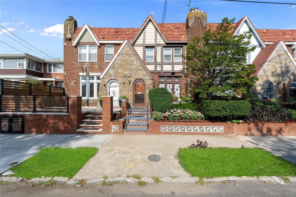 13508 228th Street, Laurelton, NY 11413 — exterior