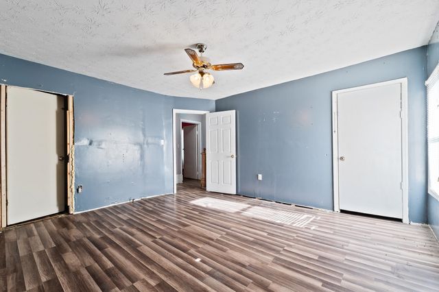 1007 Pine Street, Kenova, WV 25530