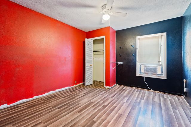 1007 Pine Street, Kenova, WV 25530