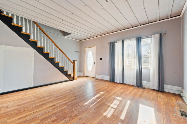 1007 Pine Street, Kenova, WV 25530