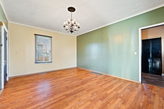 1007 Pine Street, Kenova, WV 25530