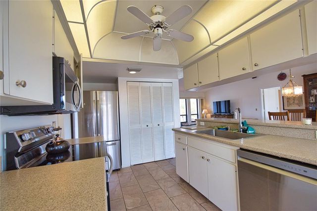 9265 CARNATION AVENUE, Englewood, FL 34224