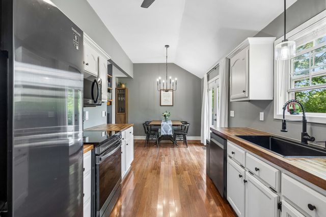 620 Ellis Ct, Old Hickory, TN 37138