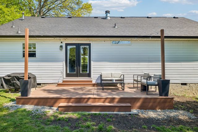 620 Ellis Ct, Old Hickory, TN 37138