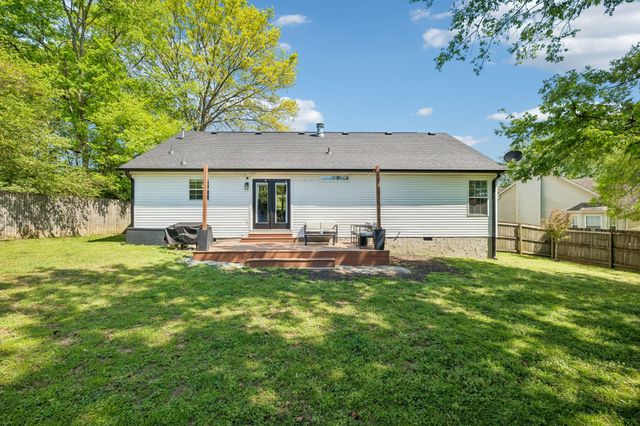 620 Ellis Ct, Old Hickory, TN 37138