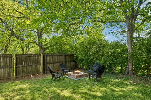 620 Ellis Ct, Old Hickory, TN 37138
