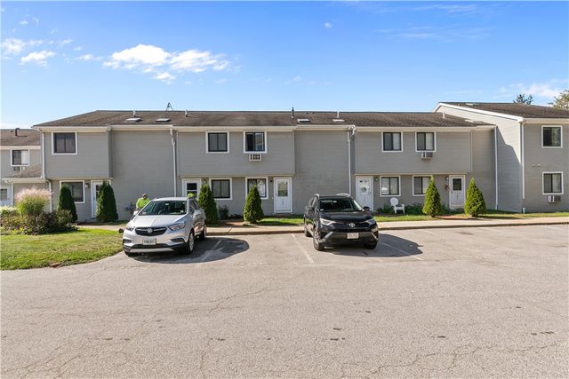 66 Girard Avenue 324, Newport, RI 02840