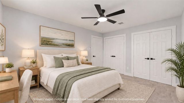 811 Timber Cove Drive, Seabrook, TX 77586