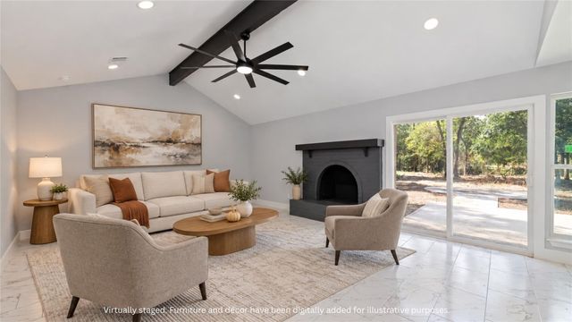 811 Timber Cove Drive, Seabrook, TX 77586