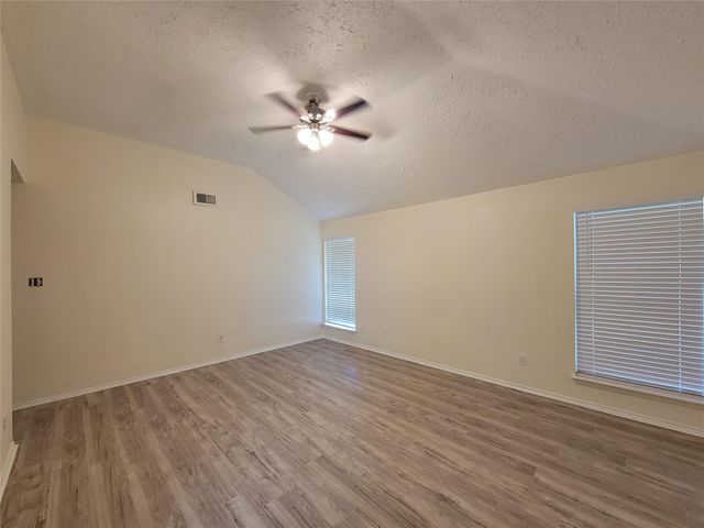 2034 Village Park Drive, Missouri City, TX 77489