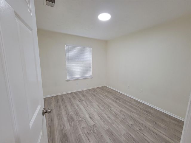 2034 Village Park Drive, Missouri City, TX 77489